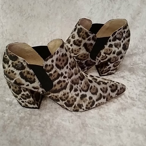 Antonio Melani Shoes - Picture 3 of 8